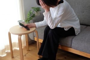 SNSの友達申請、断ってもいいんです。承認する前に考えたい3つのこと
