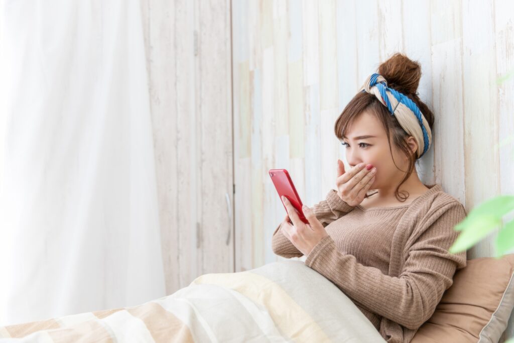 「知らないのに決めつけた」で誹謗中傷に。SNSコメント前の3つの確認